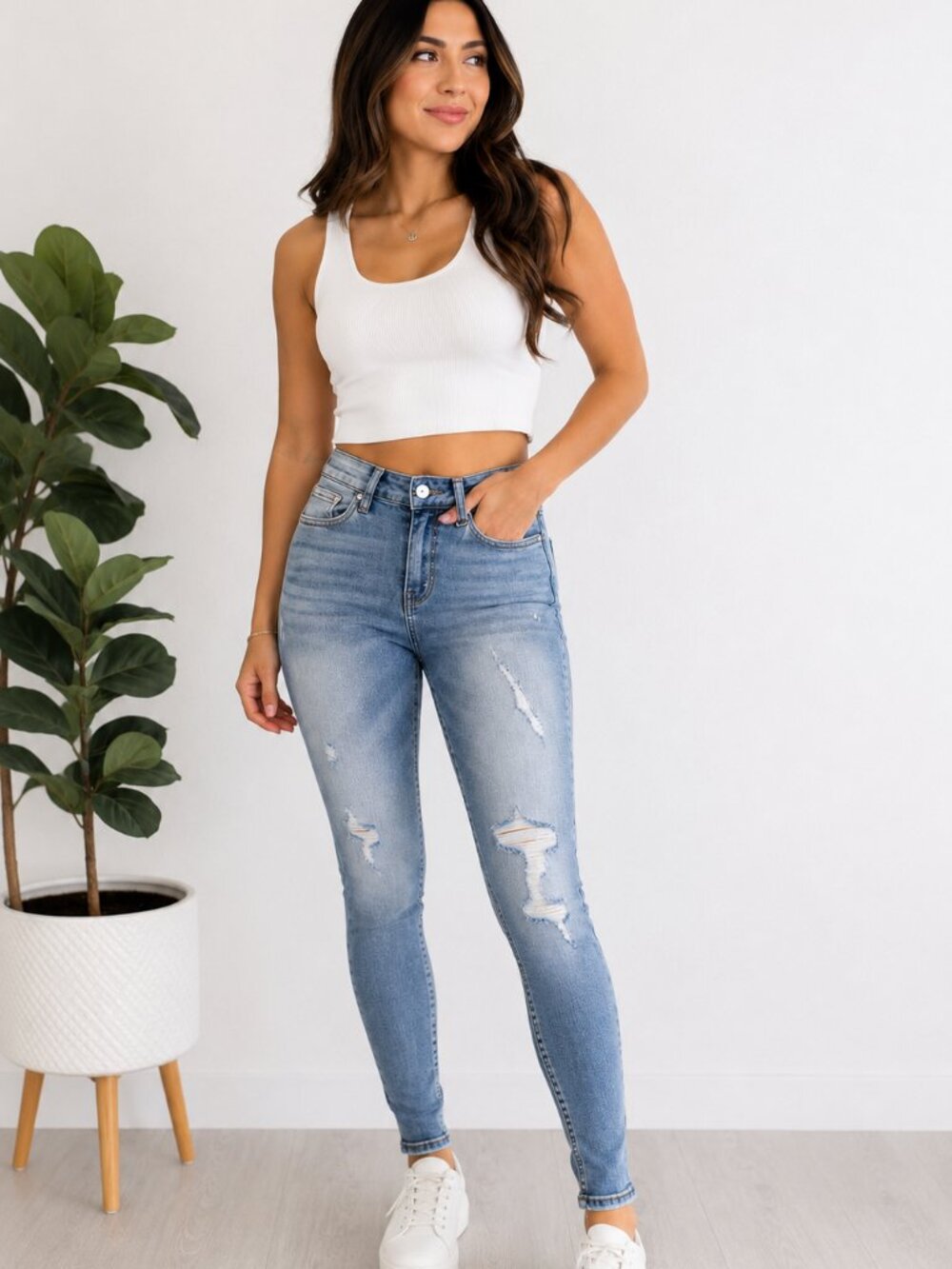 NWT VERVET Blue Amber Mid-Rise Skinny Jeans 💙